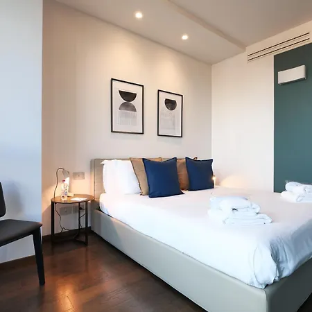Sweett - Tower Apartment *
